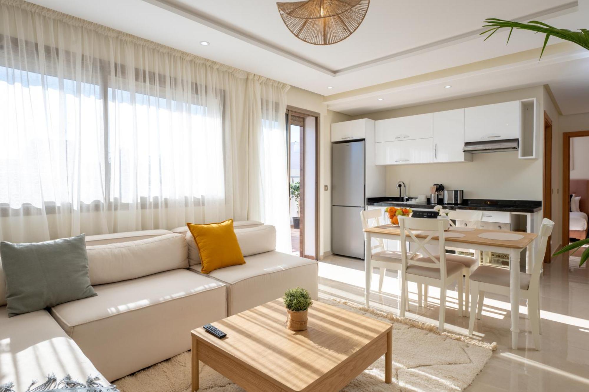 Charming Cozy With Terrace, Agdal Apartment Rabat