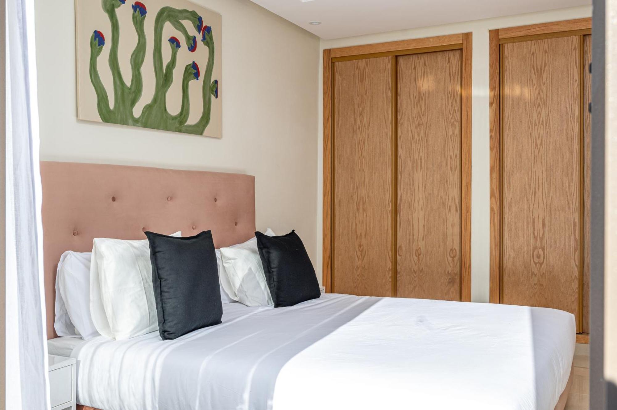 Charming Cozy With Terrace, Agdal Apartment *
