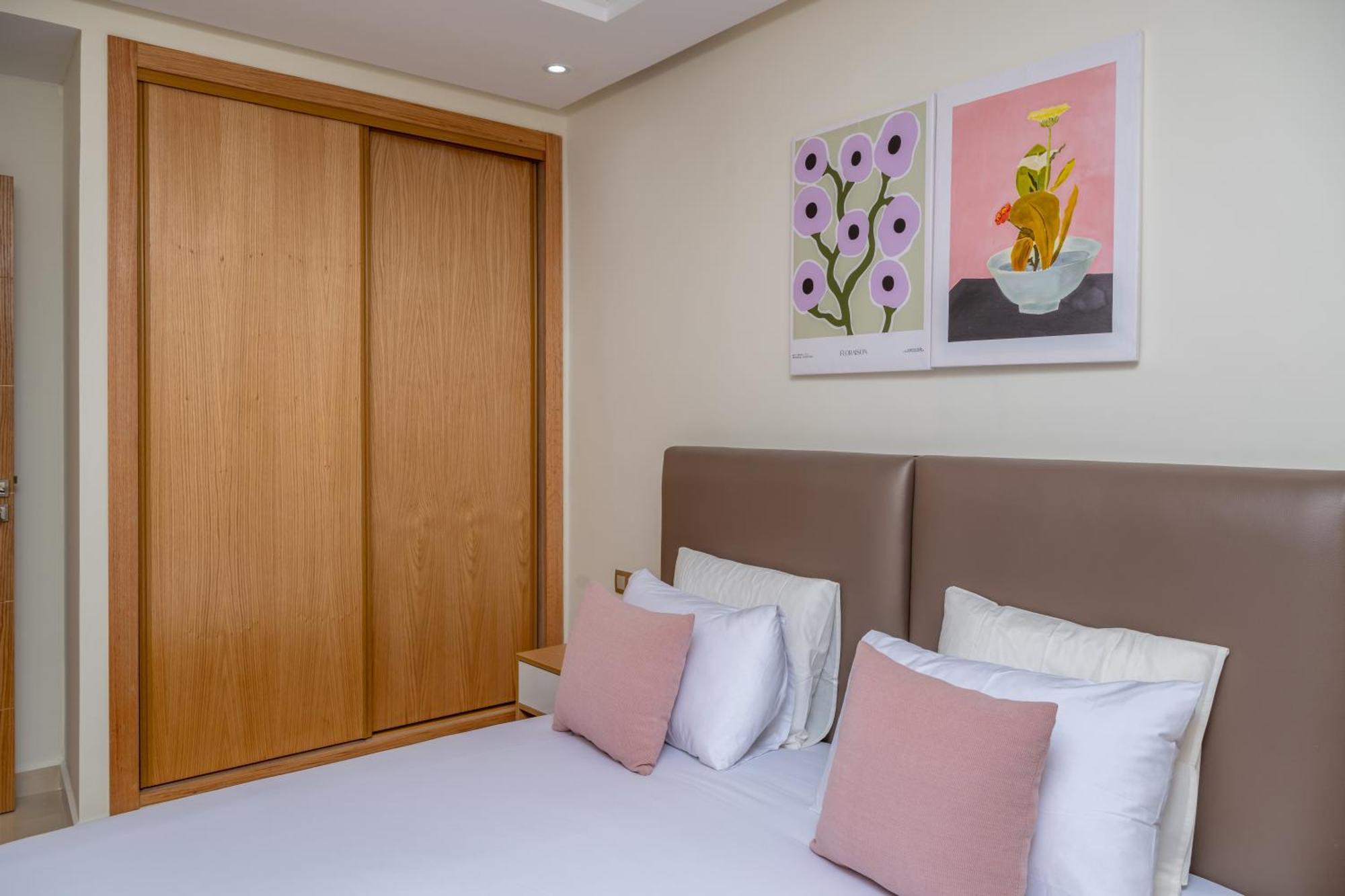 Charming Cozy With Terrace, Agdal Apartment