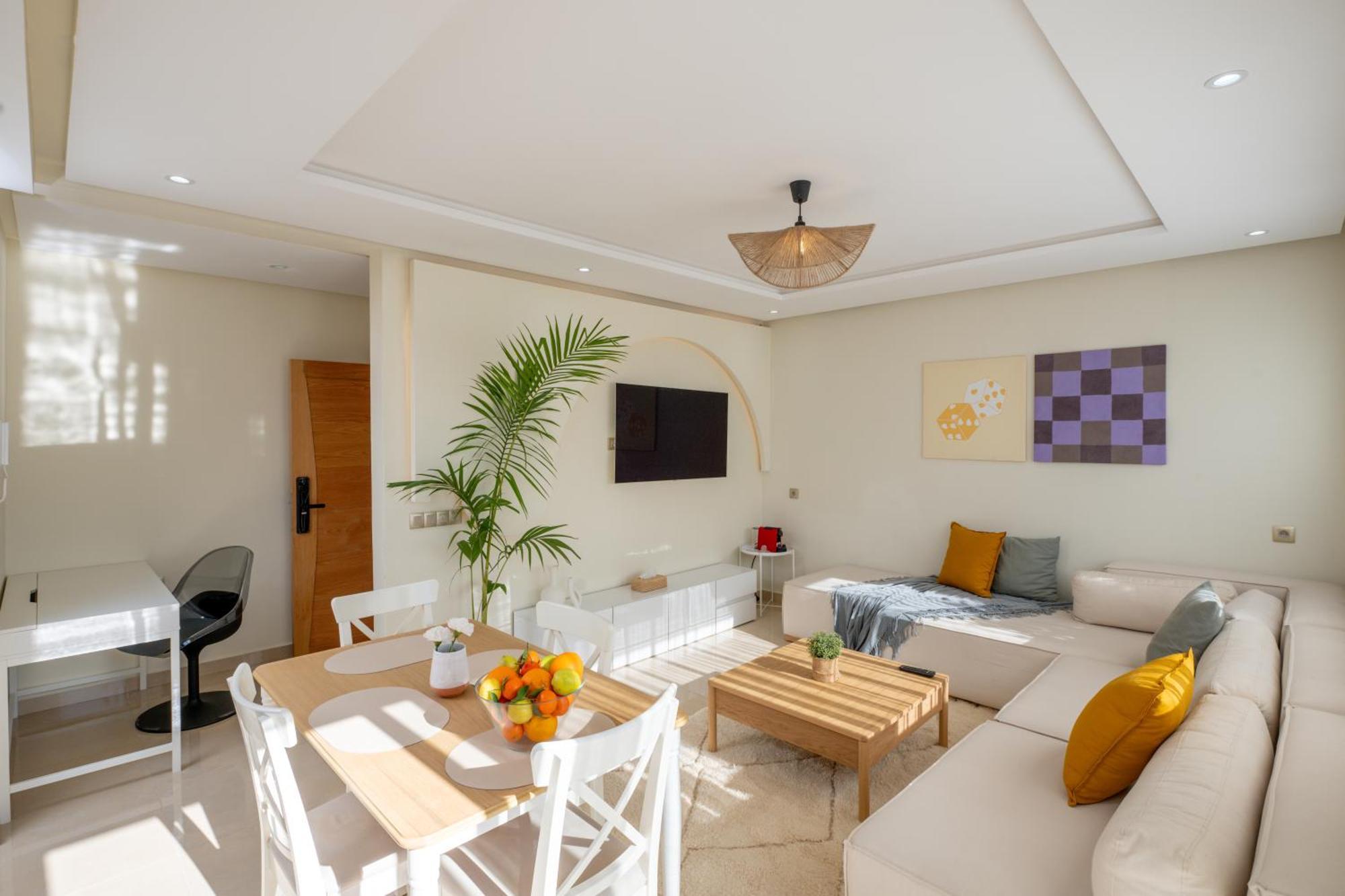 Charming Cozy With Terrace, Agdal Apartment